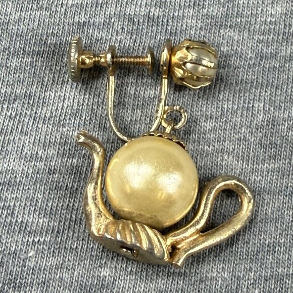 Vintage Gold-Toned Screw-Back Earrings With Teapot Design & Faux Pearl Accent - Picture 8 of 16